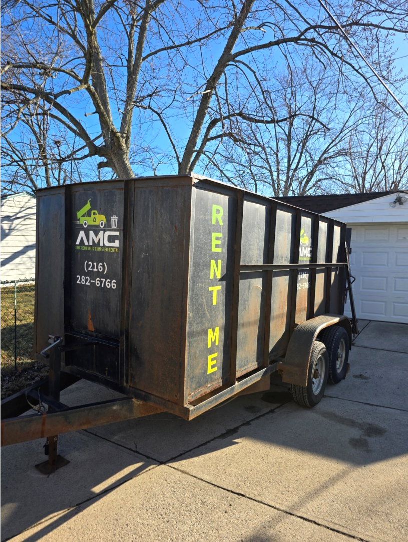 An image of a dumpster   